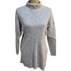 Ann Taylor 100% Cashmere Gray Super Soft Turtleneck Sweater Size‎ Small